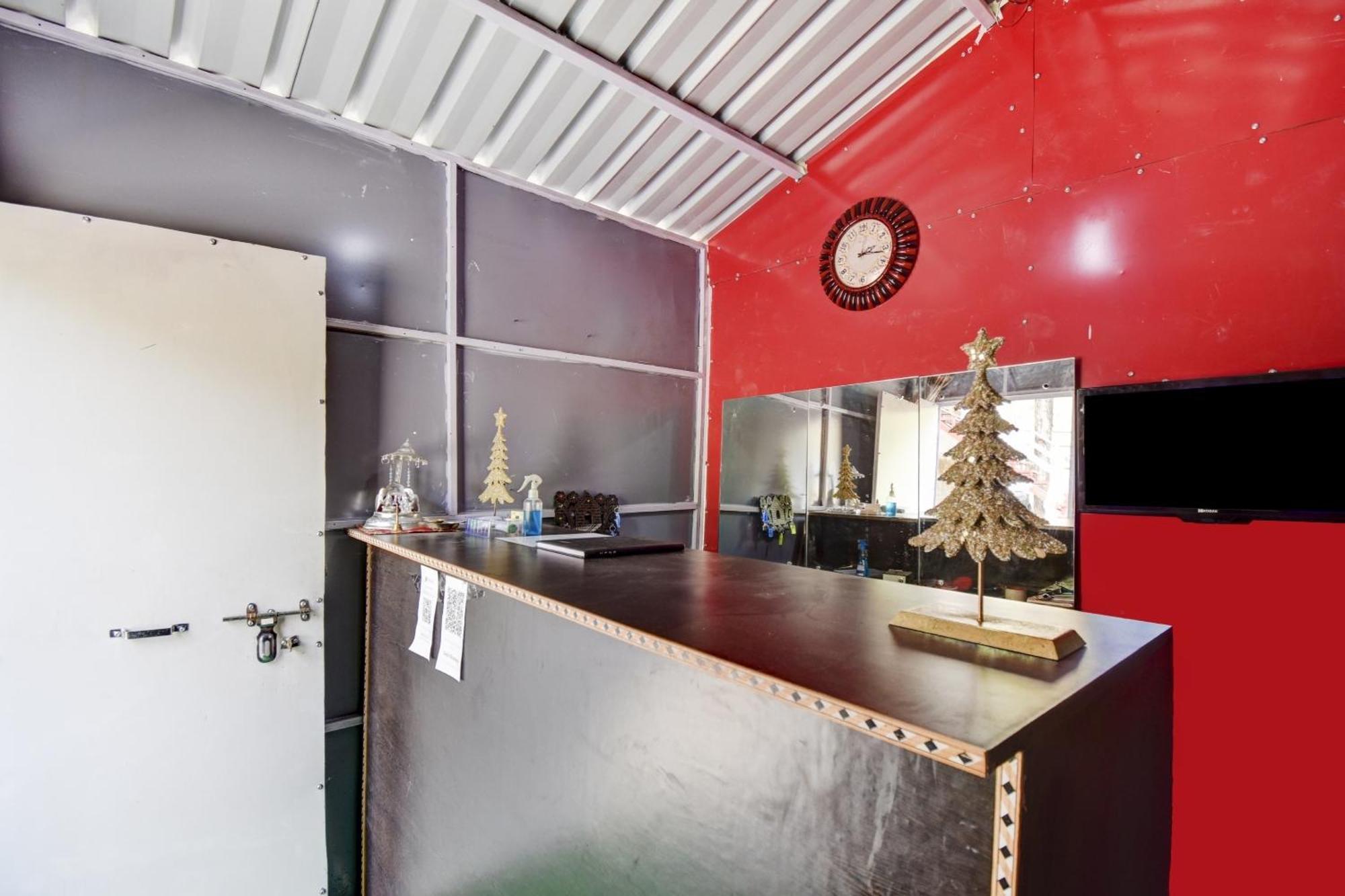 Hotel O Pine Tree Масурі Екстер'єр фото